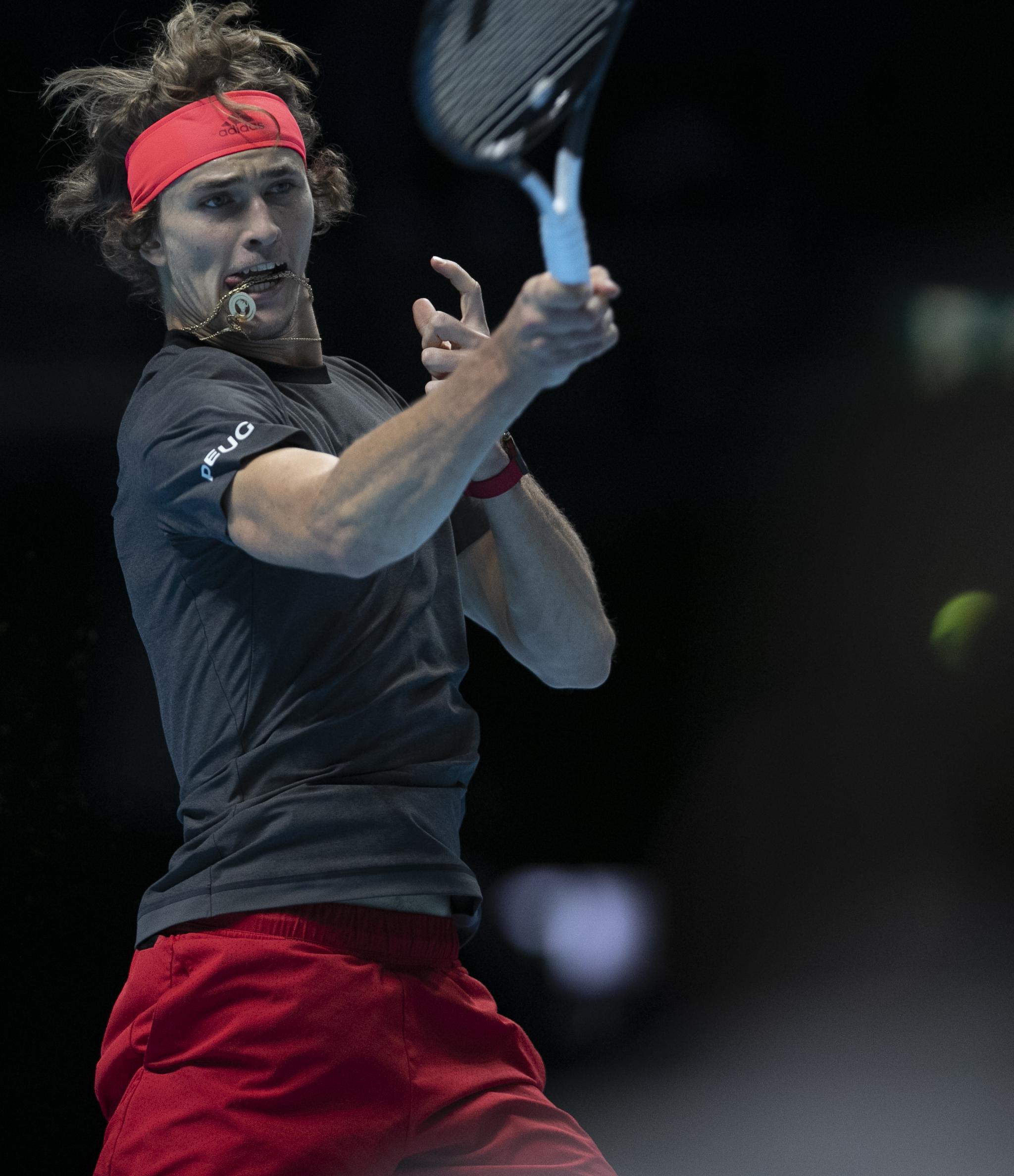 爱游戏官方入口-戴维斯杯横扫ATP总决赛，兹维列夫关键制胜