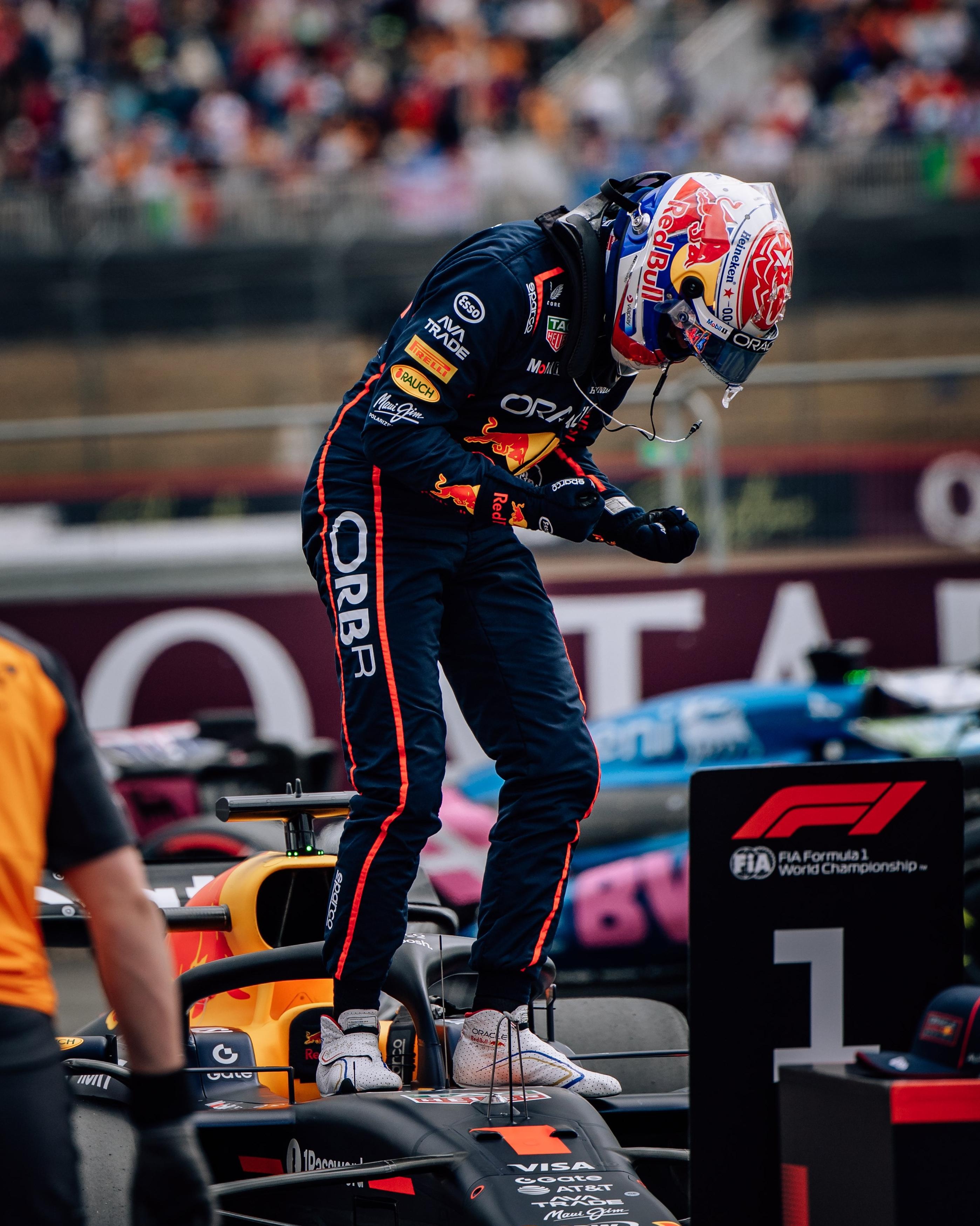 索伯车队完胜阿斯顿马丁，维斯塔潘关键制胜