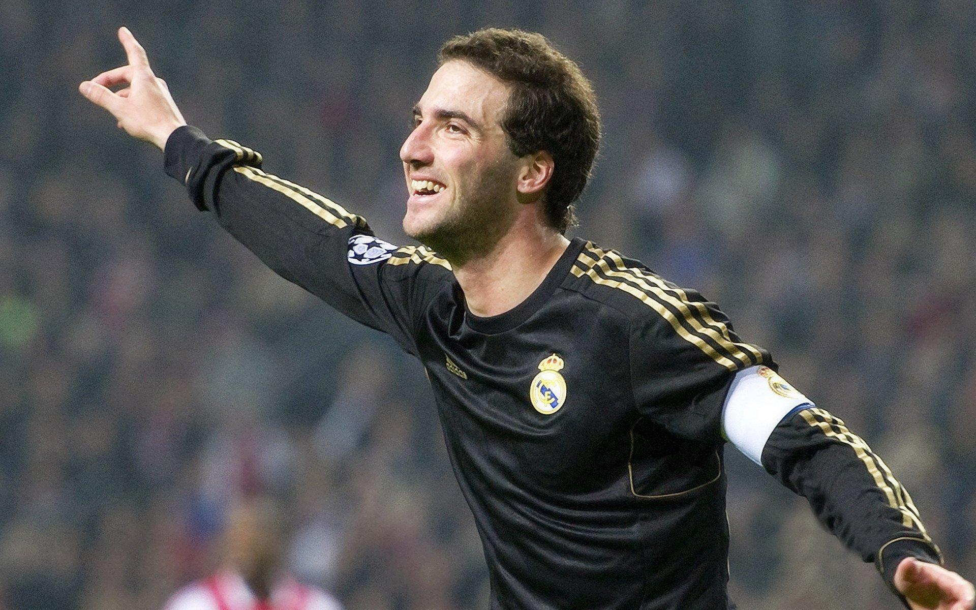 乔治末节19分打碎质疑，当快船需要英雄时，他从未缺席