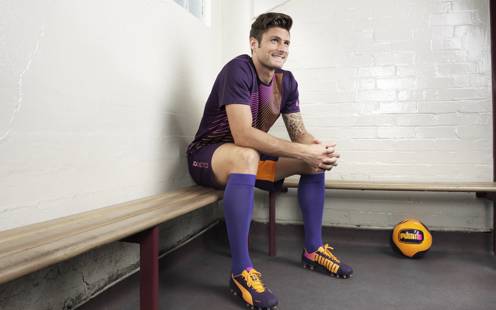 霍勒迪，总决赛之夜，那个掌控比赛走势的沉默大脑